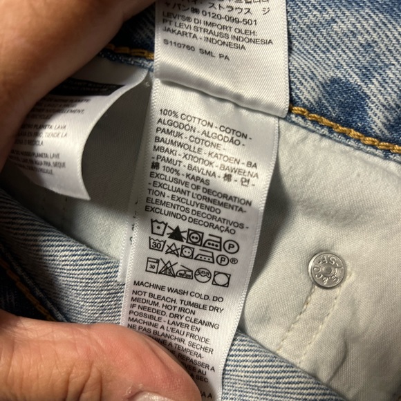 NWT Levi’s ribcage straight ankle new 32x27 distressed-Unique - Picture 3 of 8